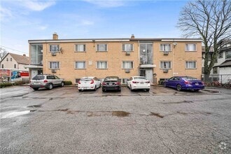 Building Photo - 1415 Wyandotte Ave