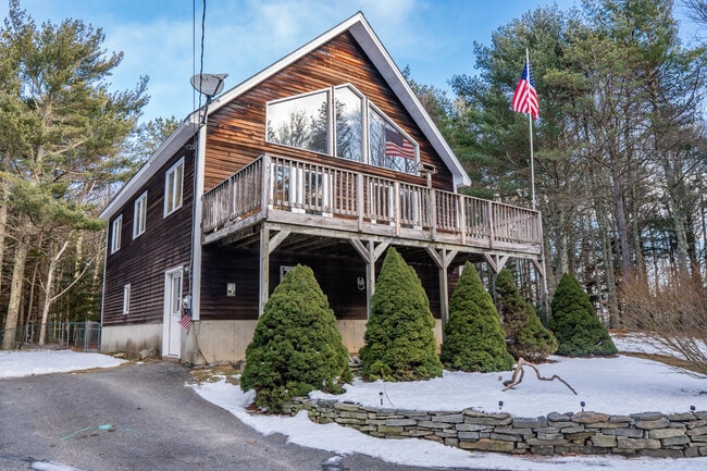 Building Photo - 1368-1365 5 Islands Rd