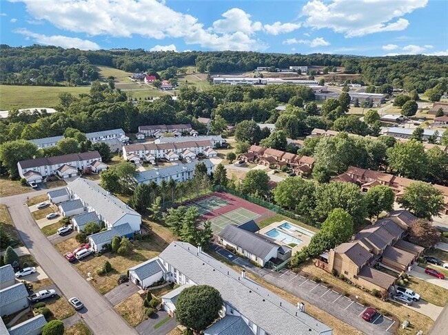 Building Photo - 1506 Yorktown Dr