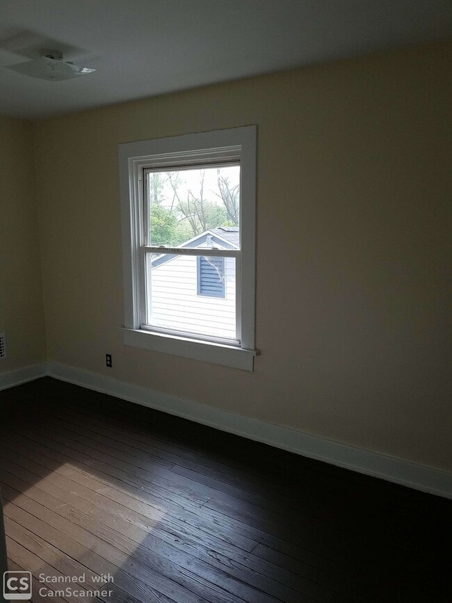 Building Photo - 1513-1515 Tacoma St