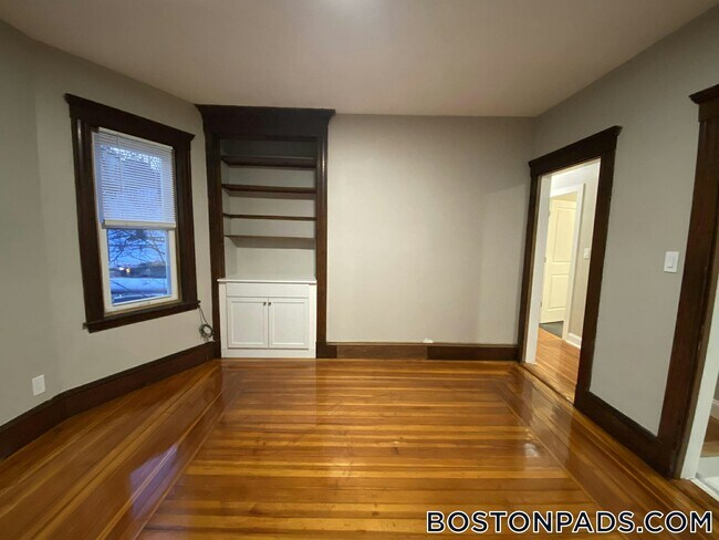 Building Photo - 1238 Blue Hill Ave