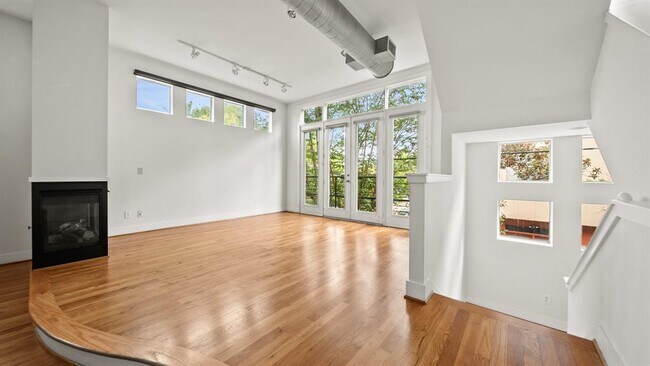Foto del edificio - 2436 Bissonnet St