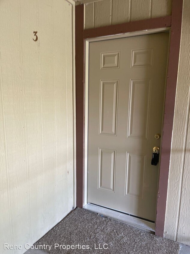 Primary Photo - 2 br, 1 bath House - 1235 Berrum #3