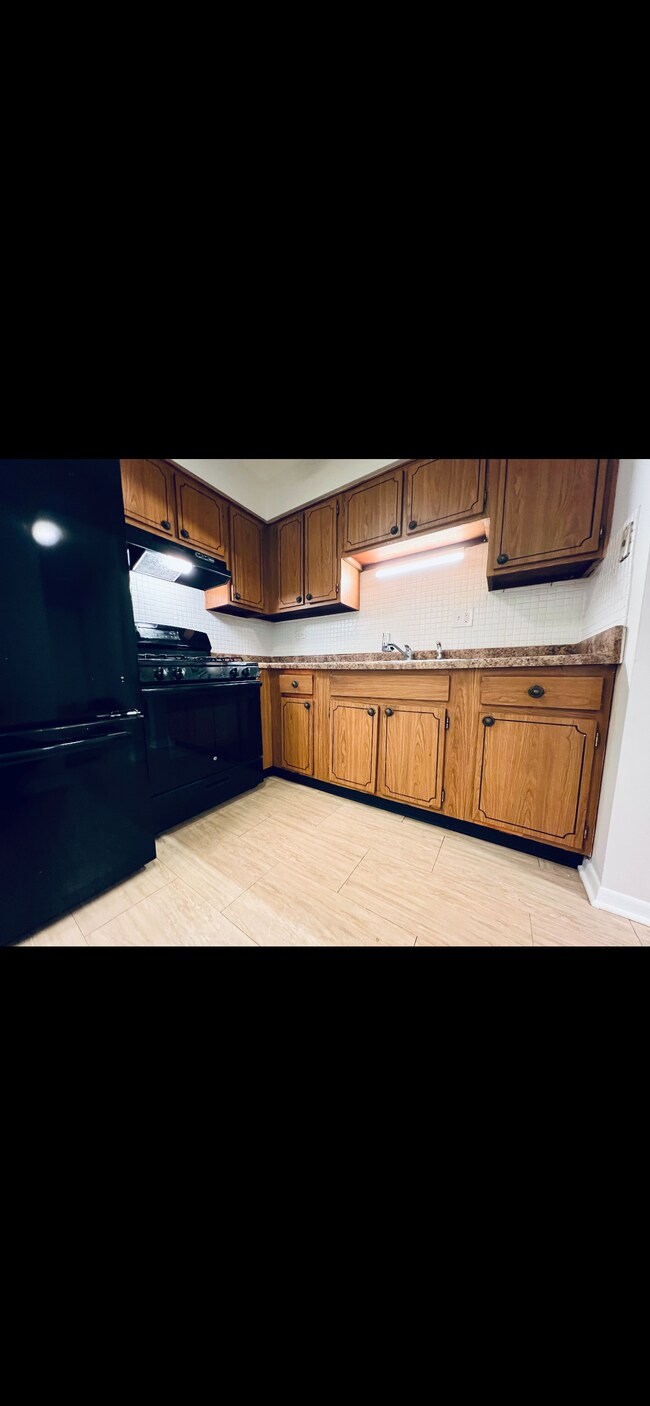 550 Michigan City Rd Unit 2, Calumet City, IL 60409 Condo for Rent in