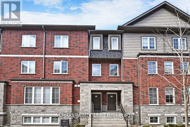 Building Photo - 445 Ontario St S