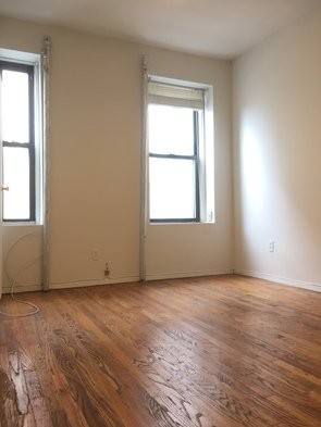 Primary Photo - 328 W 48th St