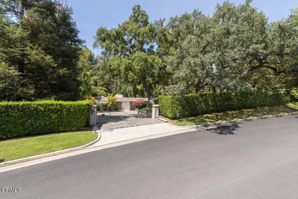 Primary Photo - 1015 Avondale Rd