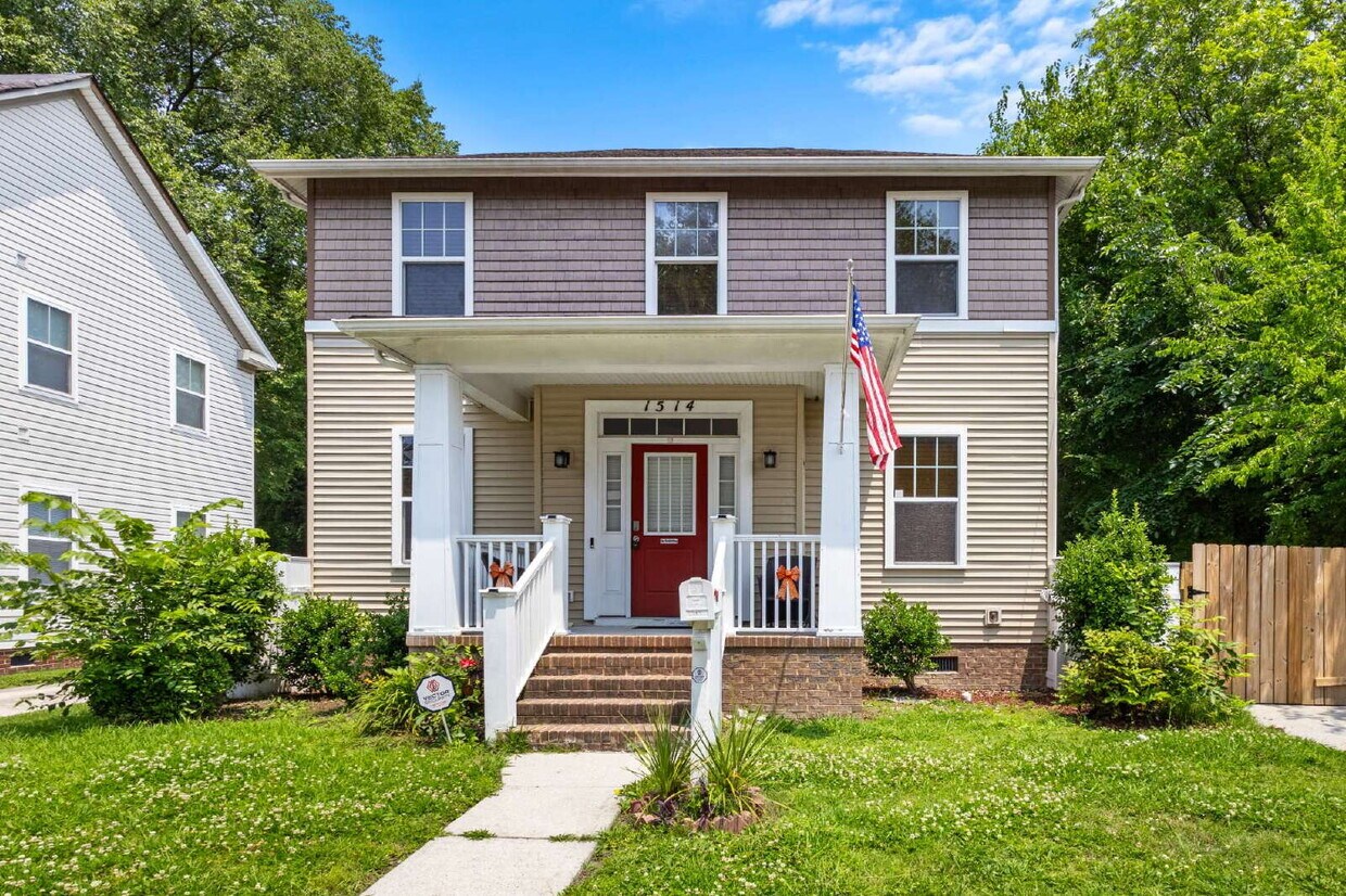 Primary Photo - !!WOW!! SFD home for sale in Norfolk