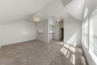 Building Photo - 14213 Stone Bluff Ln