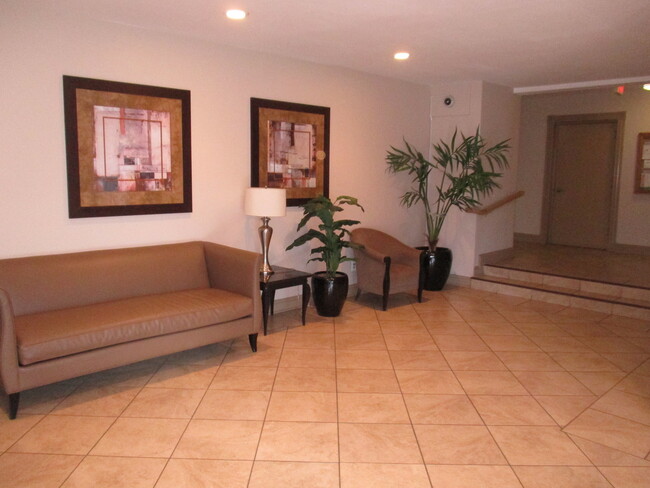 Foto del edificio - Beautiful 1 Bedroom Condo in Hyattsville!