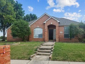 Building Photo - 3500 Duval Dr