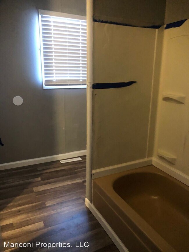 Foto del edificio - 4 br, 2 bath House - 1201 richard