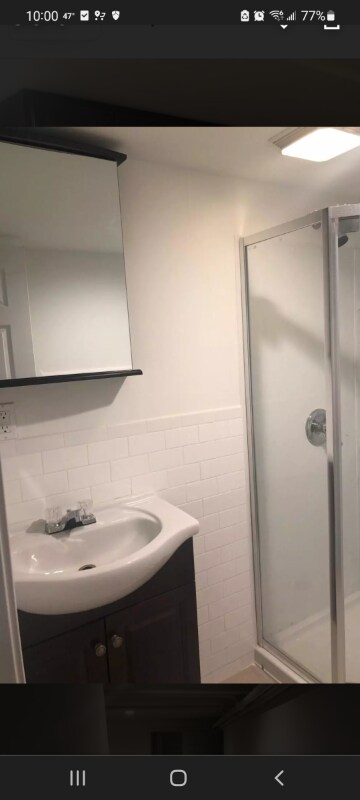 Foto del edificio - 326 Ege Ave