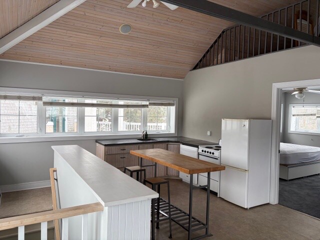 Foto del edificio - 19632 N Shore Dr