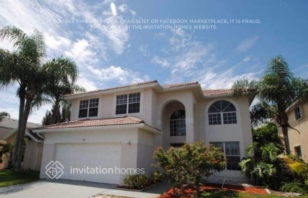 Primary Photo - 1081 Fairfax Cir W
