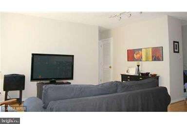 Foto del edificio - 1800 R St NW