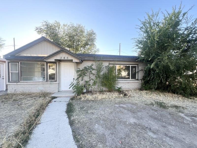 Foto principal - 345 N 1000 W St
