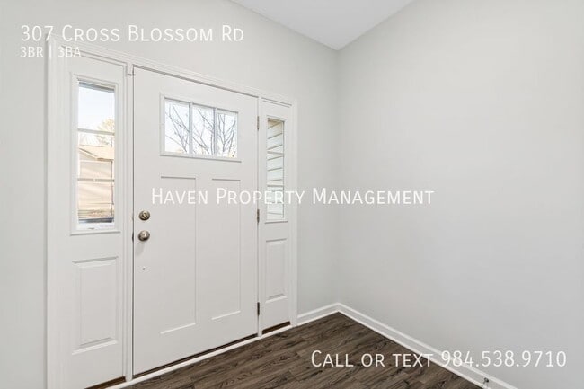 Building Photo - 307 Cross Blossom Rd