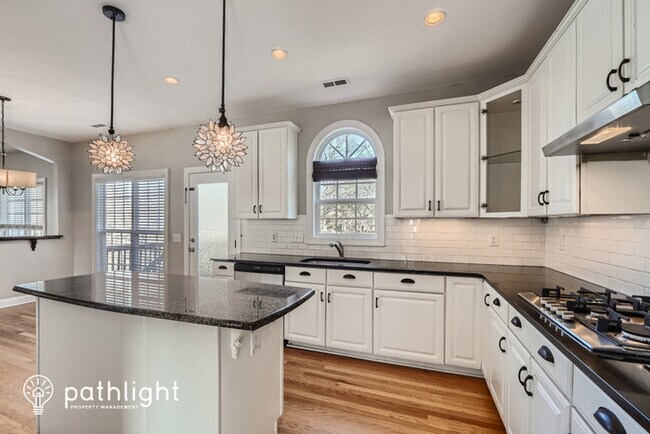 Foto del edificio - 6335 Red Maple Dr, Charlotte, NC, 28277