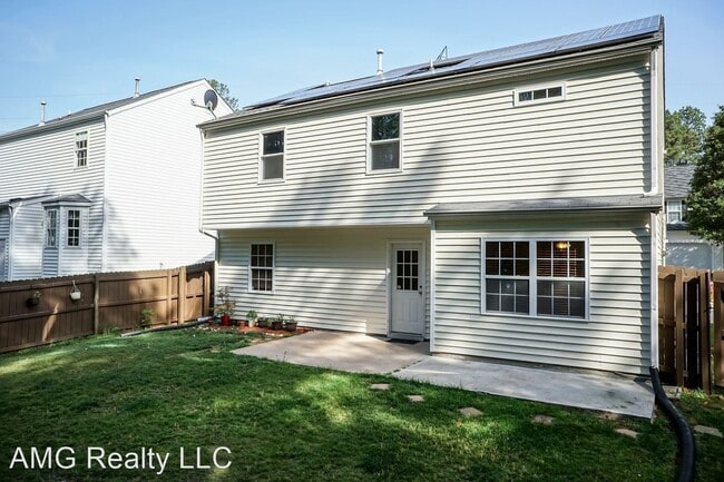 Building Photo - 4 br, 2.5 bath House - 1712 Shiva Court