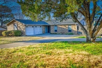 Building Photo - 1505 W Lamar Blvd