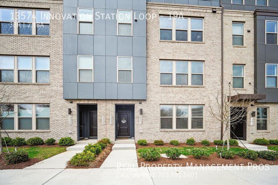 Primary Photo - 13574 Innovation Station Lp