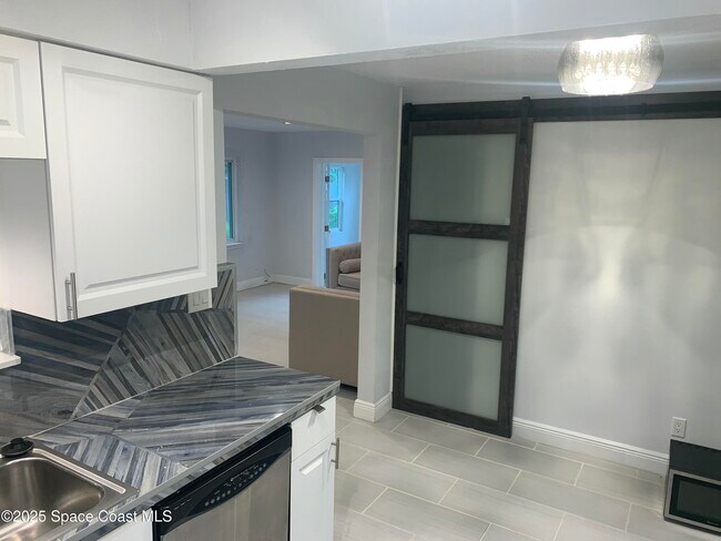 Foto del edificio - 136 3rd Ave