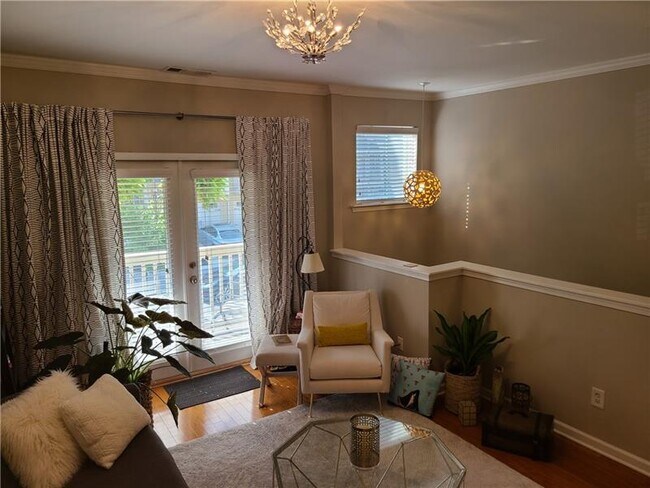 Foto del edificio - 1113 Liberty Pkwy NW