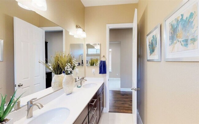 Building Photo - 4 br, 2.5 bath House - 11750 Rustic Ridge Ct