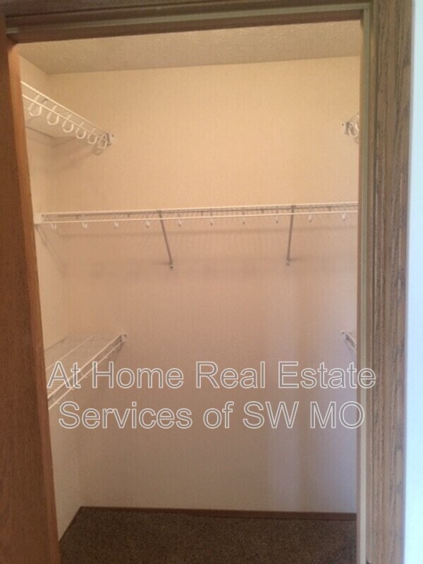 Foto del edificio - 3153 Liberty