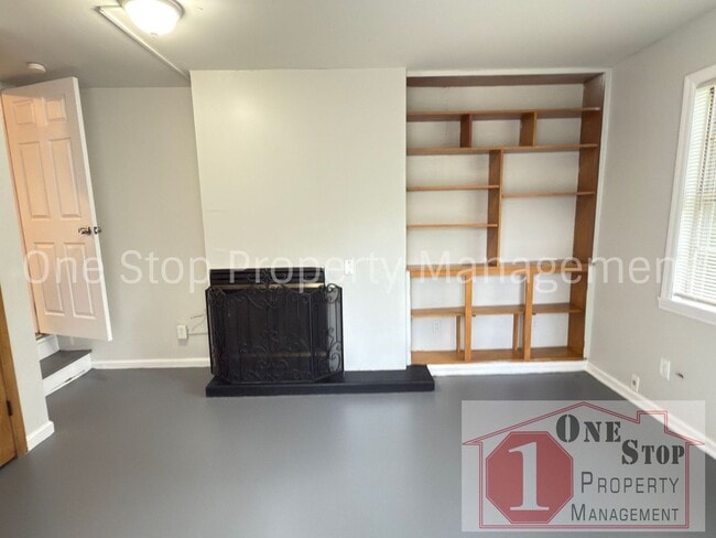 Foto del edificio - Beautiful 2 Bedroom 1.5 Bathroom in Kansas...