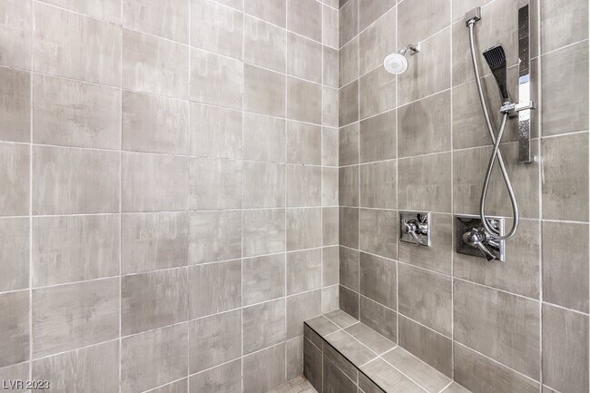 Foto del edificio - 6757 Double Star St