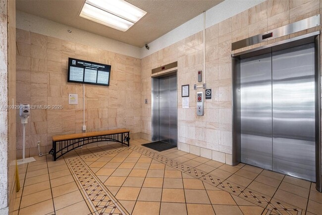 Foto del edificio - 1720 Harrison St