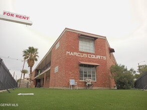 Building Photo - 701 W Yandell Dr