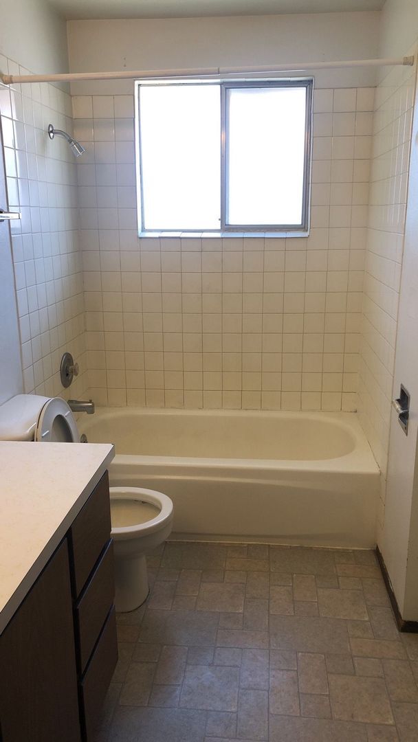 Foto del edificio - 2125 NW Turner Dr