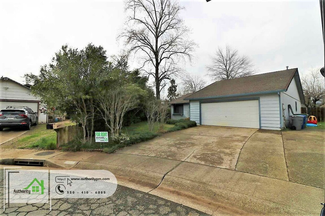 Building Photo - 1826 Cirrus St
