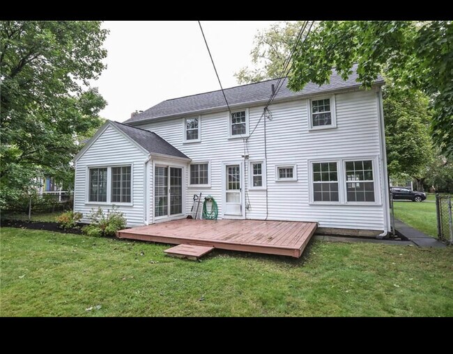 Building Photo - 56 Pickford Dr