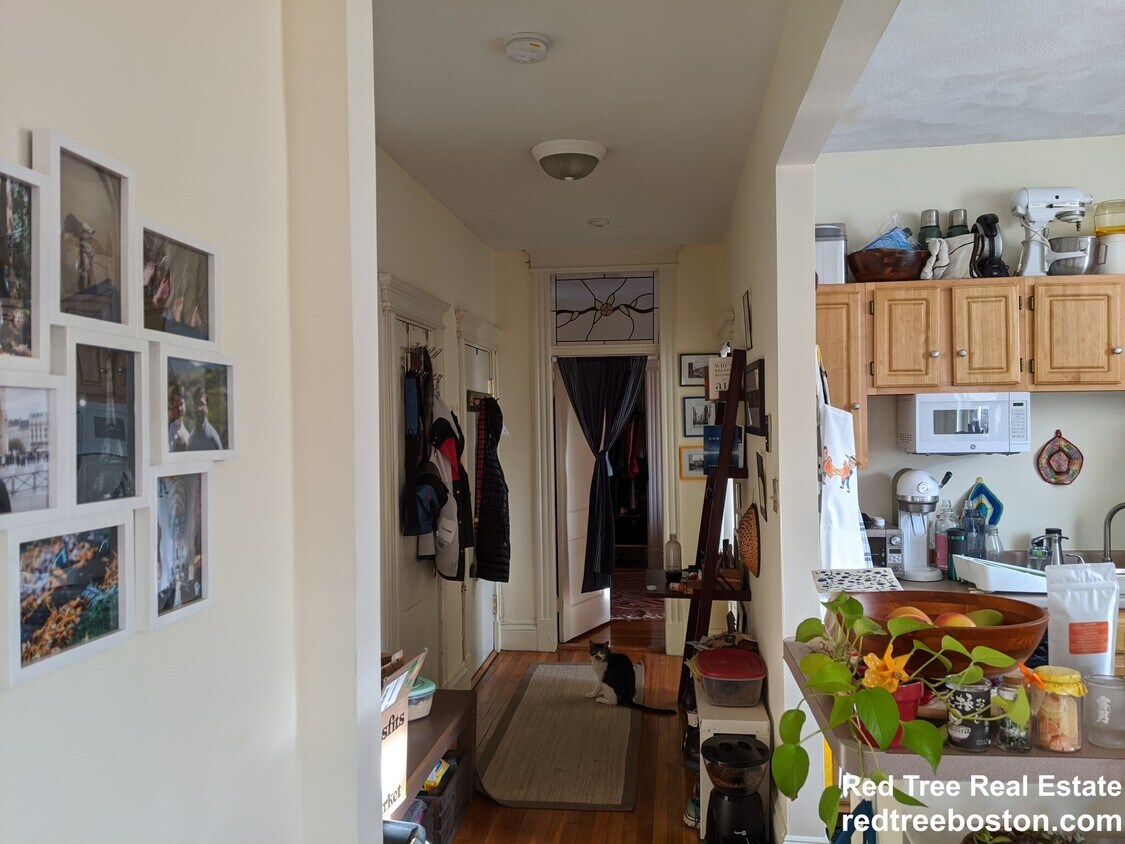 98 Queensberry St Unit 9, Boston, MA 02215 Apartments in Boston, MA