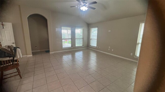 Building Photo - 8614 Brookdale Park Ln
