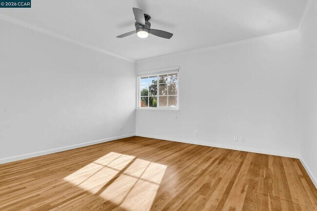 Foto del edificio - 648 Brookfield Dr