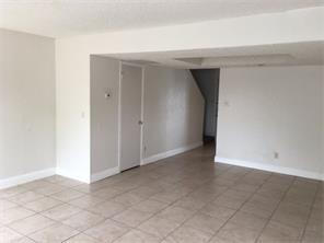 Foto del edificio - 4049 Country Club Dr W