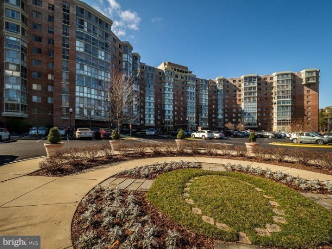 3100 N Leisure World Blvd Unit 405, Silver Spring, MD 20906 Condo for