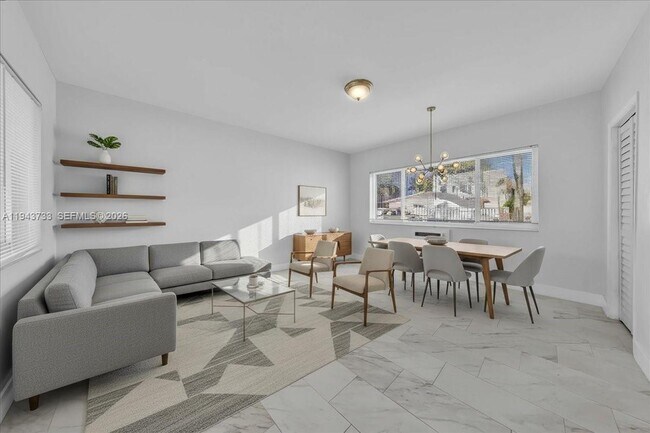 Foto del edificio - 1839 Funston St