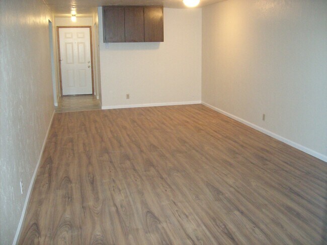 Building Photo - clpa05