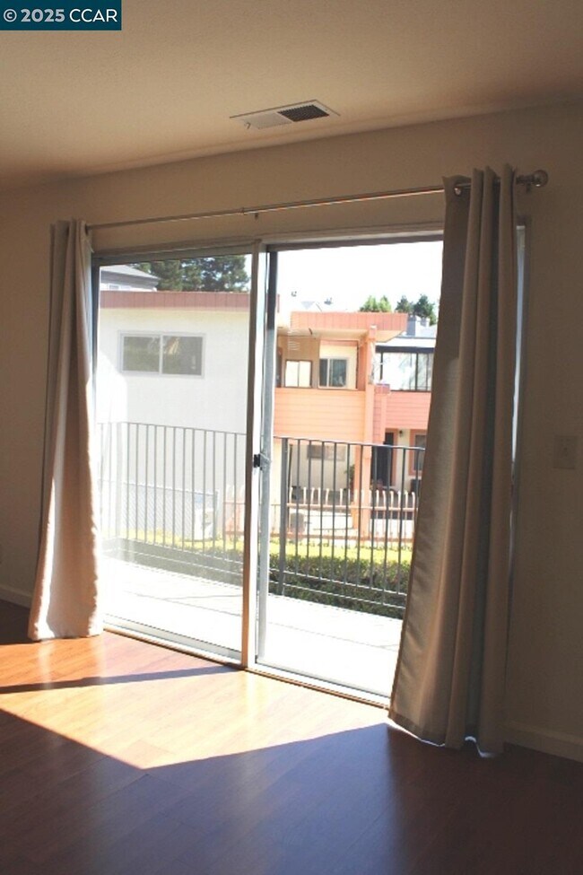 Foto del edificio - 4811 Appian Way