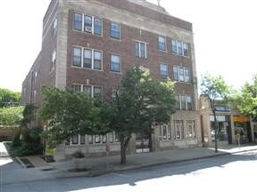 Primary Photo - 1311 Chicago Ave