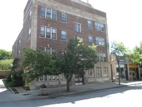 Primary Photo - 1311 Chicago Ave