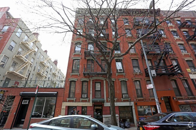 Building Photo - 88 E 3rd St