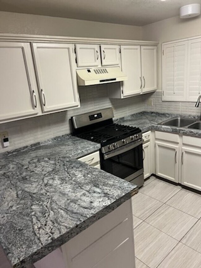 Foto del edificio - Incredible 3 bedroom, 2.5 bath  home in West El Paso!