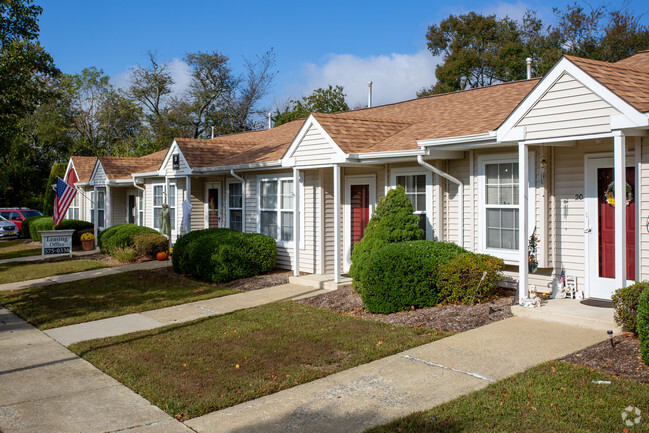 Building Photo - Upper Deerfield Estates